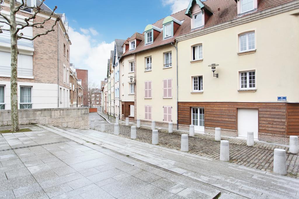 Neoresid - Residence Saint Germain Amiens Bagian luar foto